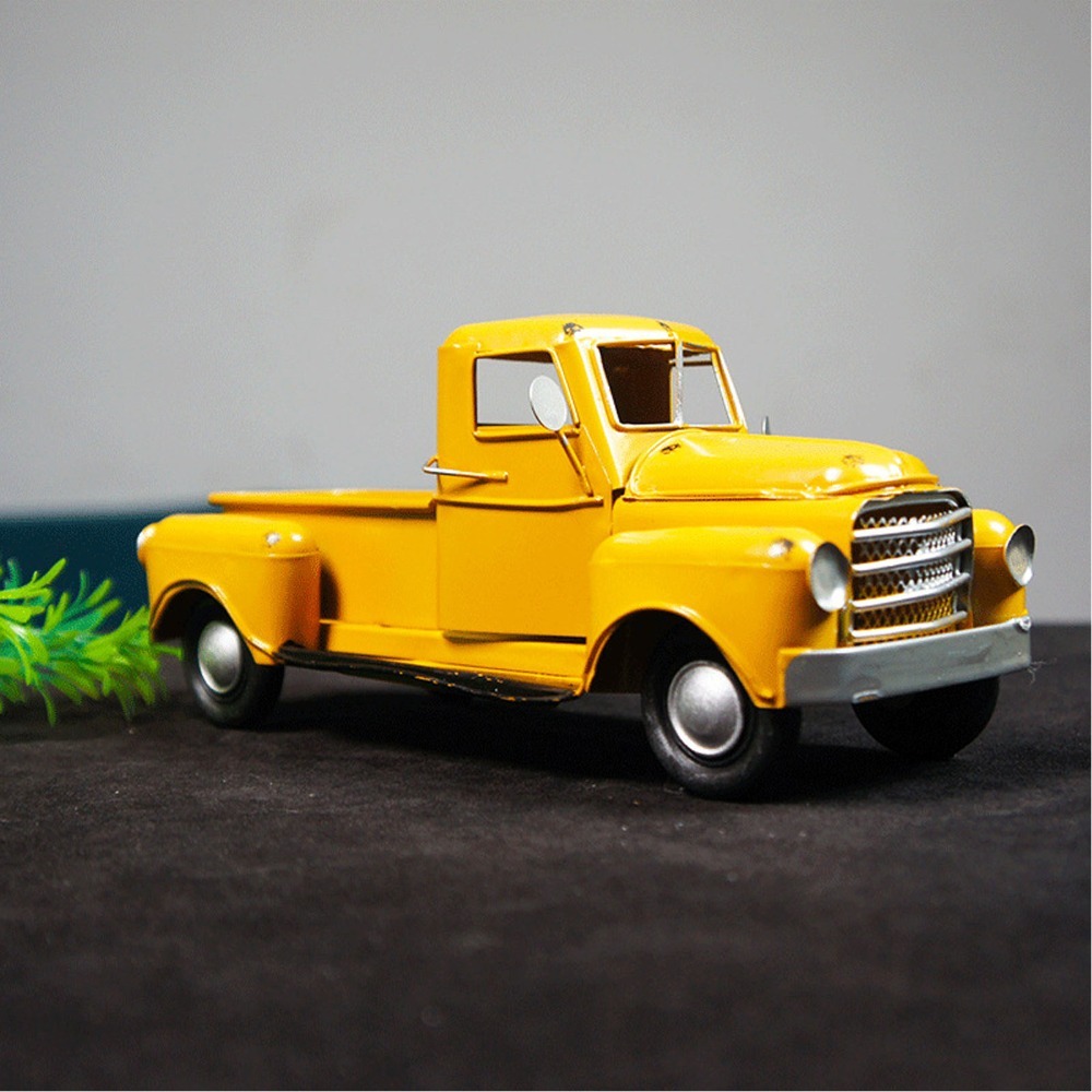 Vintage Collectible Trucks - Modelo de Caminhonete de Ferro Colecionável