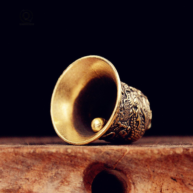 Sino de bronze vintage esculpi - Vintage Collectible Bells avaliação e preço