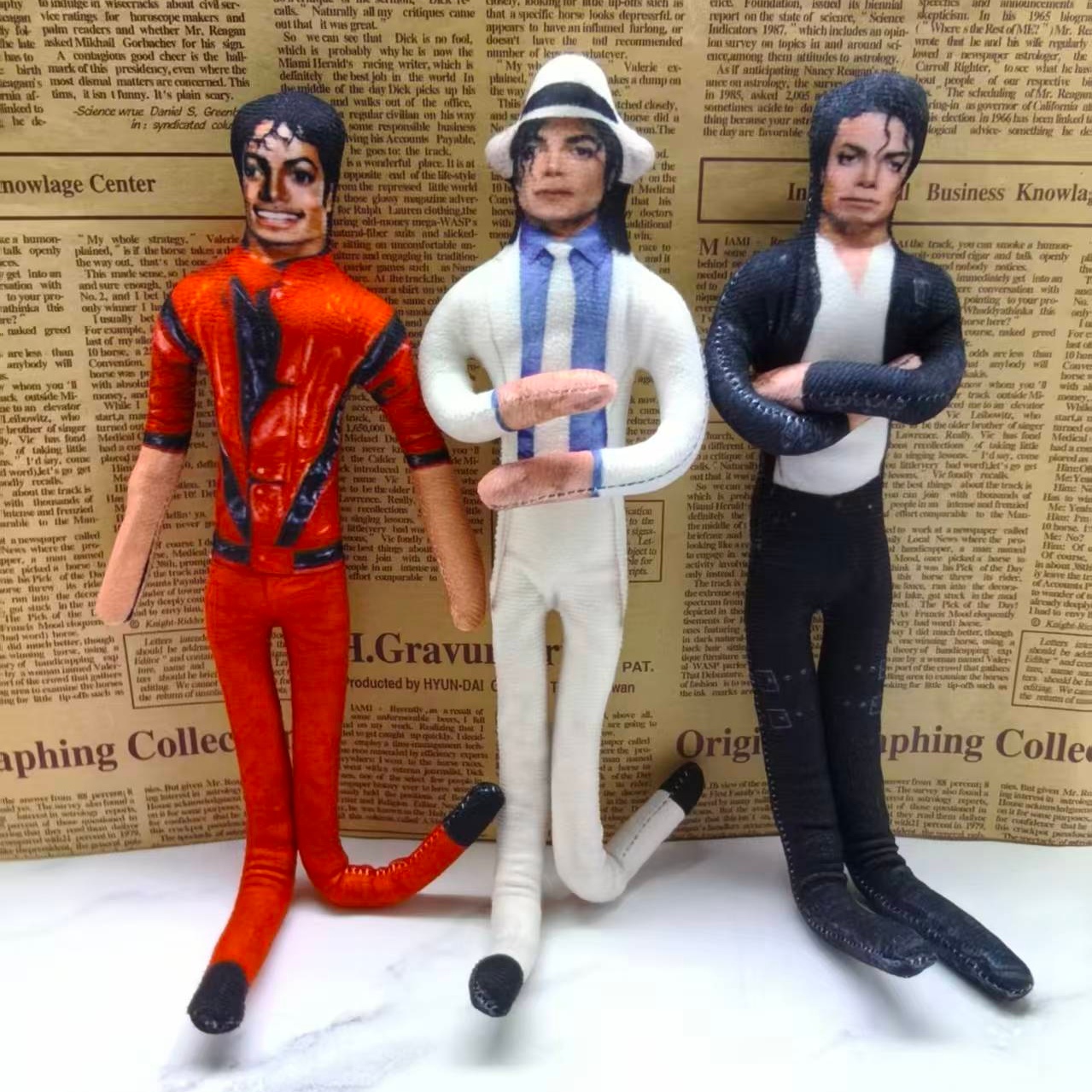 Boneco de Pelúcia Vintage MJ M - Vintage Collectible Dolls avaliação e preço