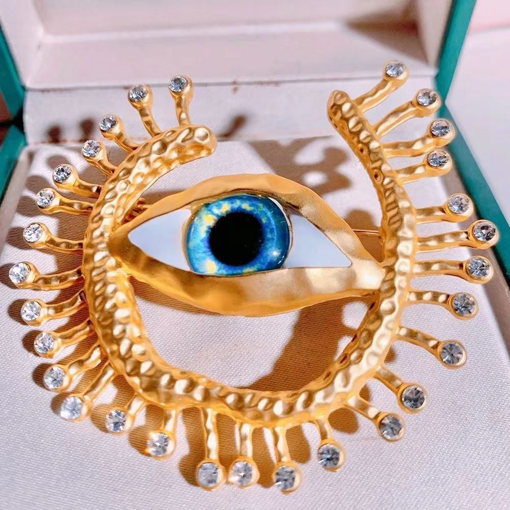 Crachás de mau olhado azul vin - Collectible Vintage Brooches avaliação e preço